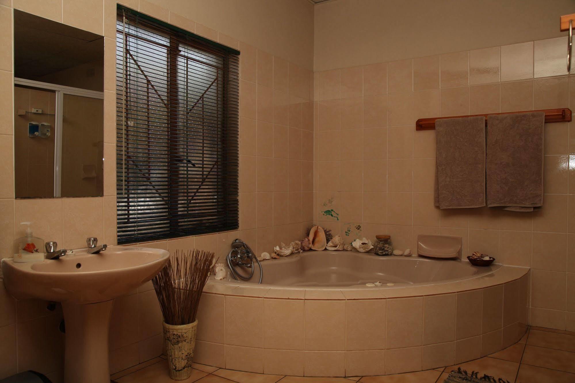 Aber Jetz Guesthouse Pongola Buitenkant foto