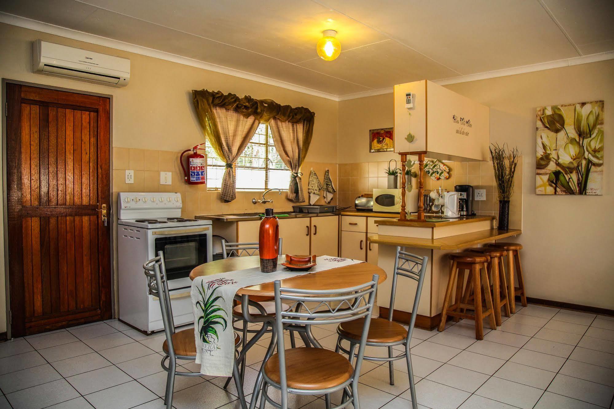Aber Jetz Guesthouse Pongola Buitenkant foto